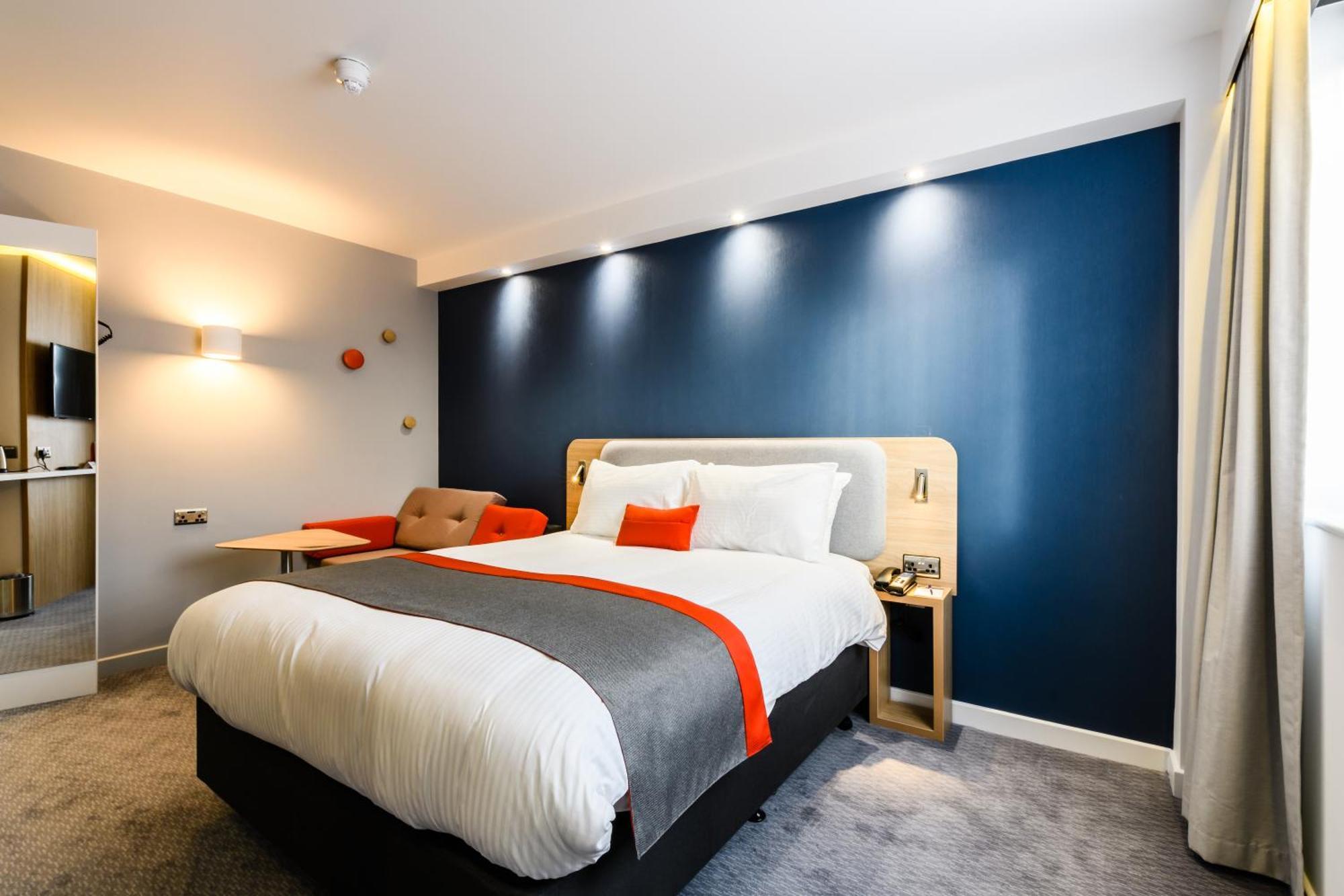 Holiday Inn Express - Wigan By Ihg Eksteriør bilde